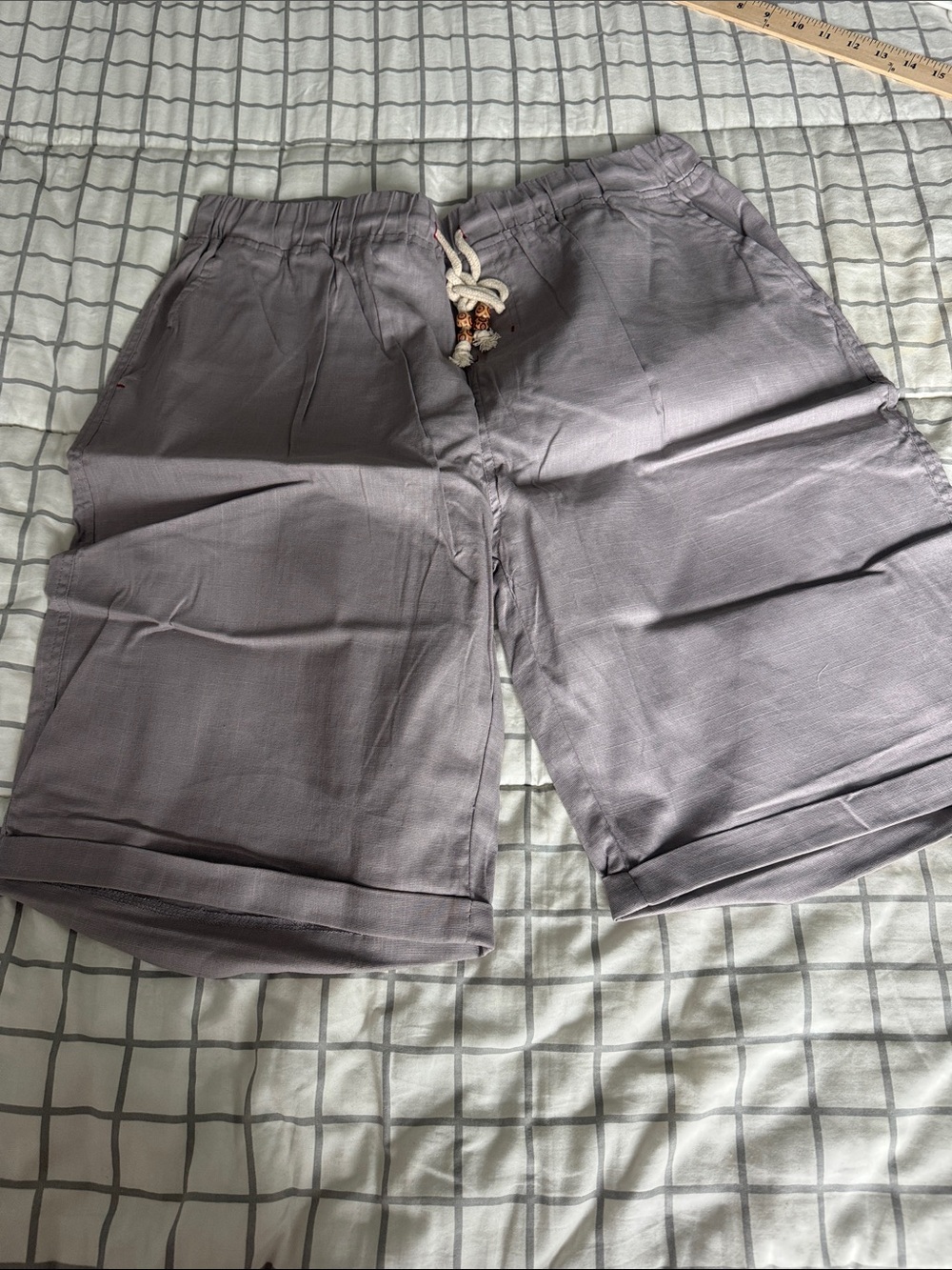 Amazon Essentials Men's Light Gray Flat Front linen blend Drawstring Shorts